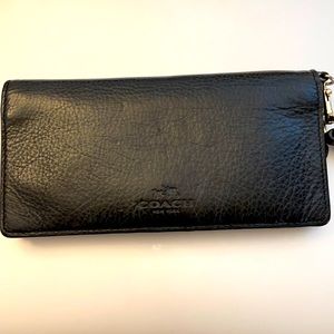 Coach women’s wallet. Black